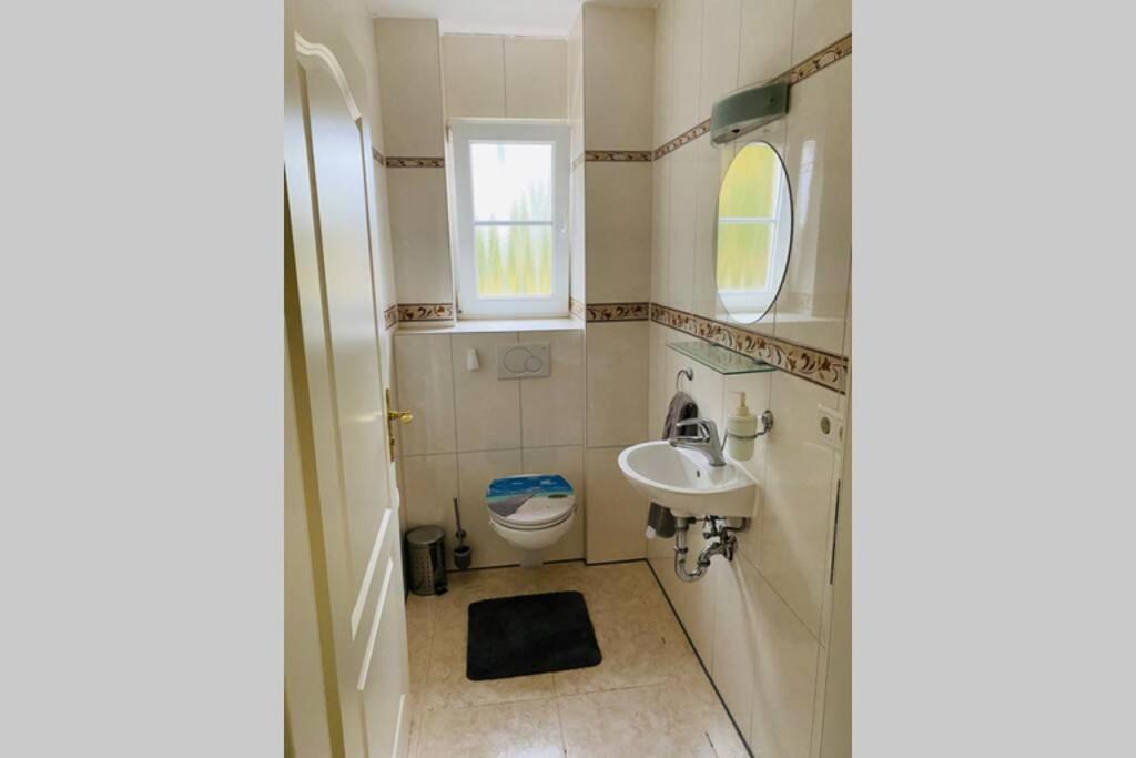 Grosses 4 Zimmer Apartment Naehe Messe Hannover Esterno foto